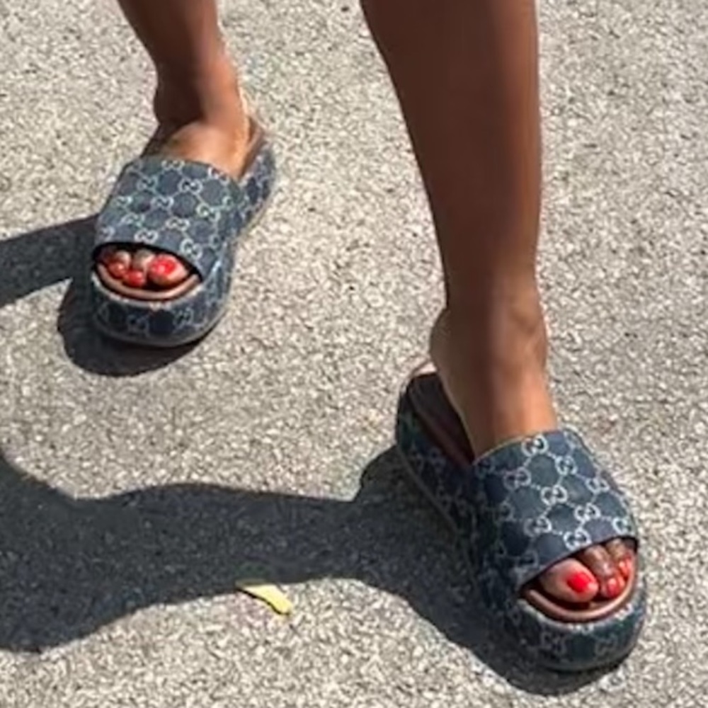 Preloved denim Gucci slides